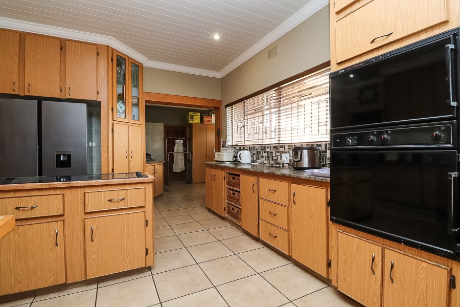 4 Bedroom Property for Sale in Declercqville North West